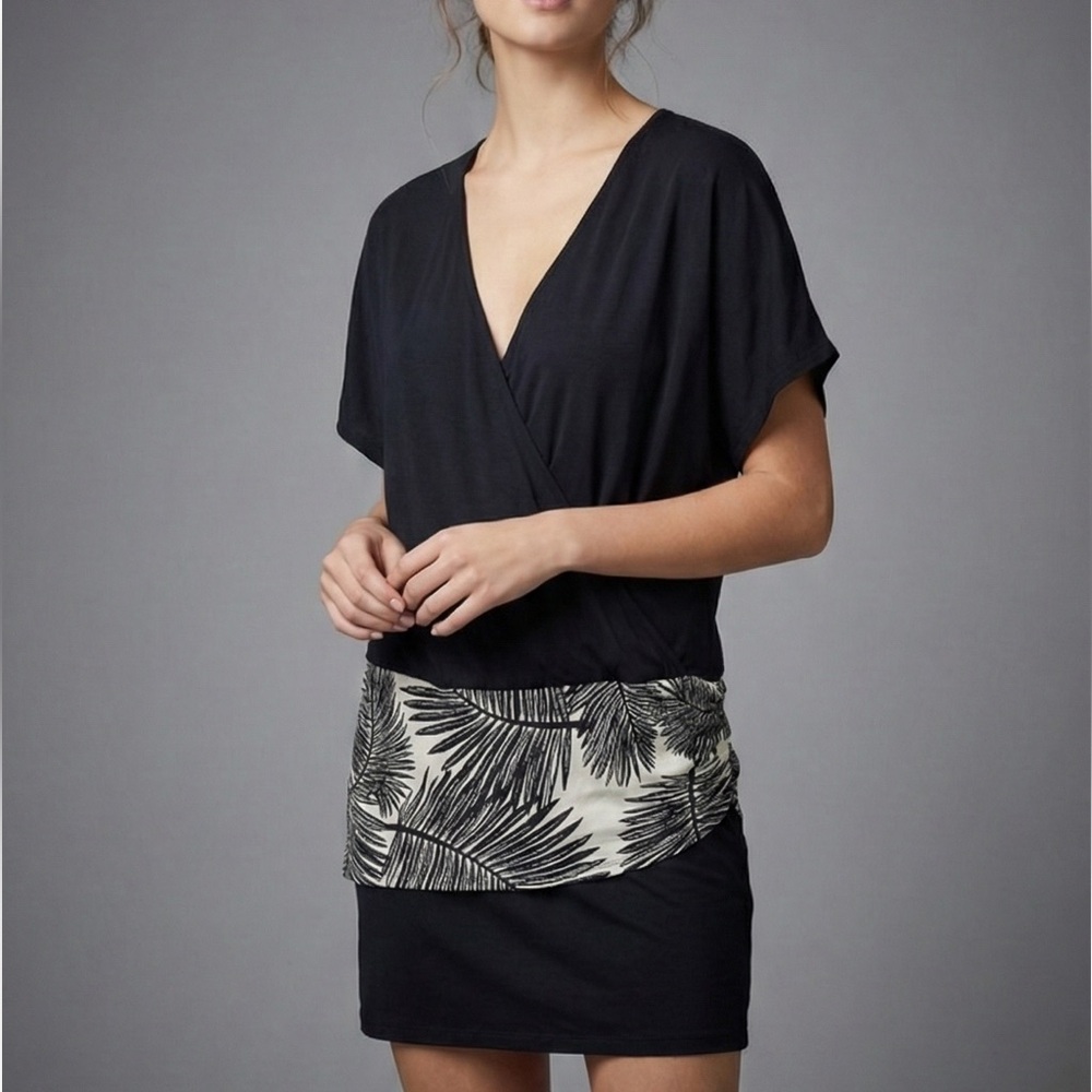 Vince Camuto Faux Wrap Tropical Banded Beach Dress
